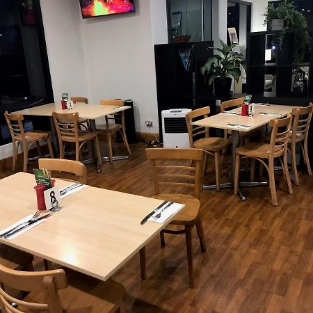 Hotel Ibis Thornleigh Esterno foto