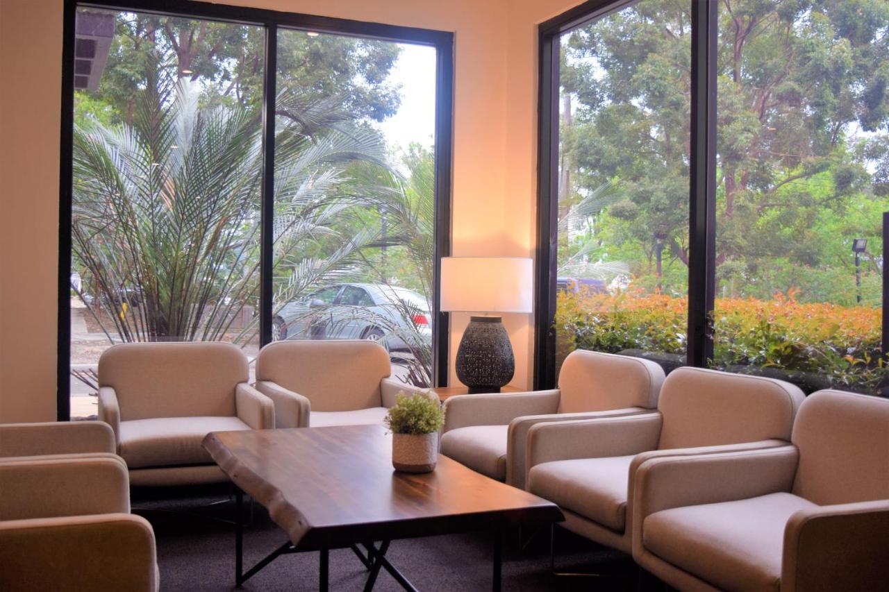 Hotel Ibis Thornleigh Esterno foto